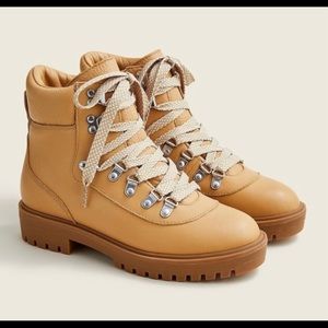 J.Crew
Lightweight Leather Nordic Tan Light Caramel Boots/Booties